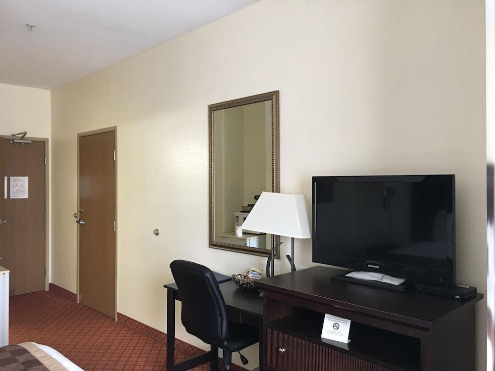 Best Western Roanoke Inn & Suites Exteriör bild