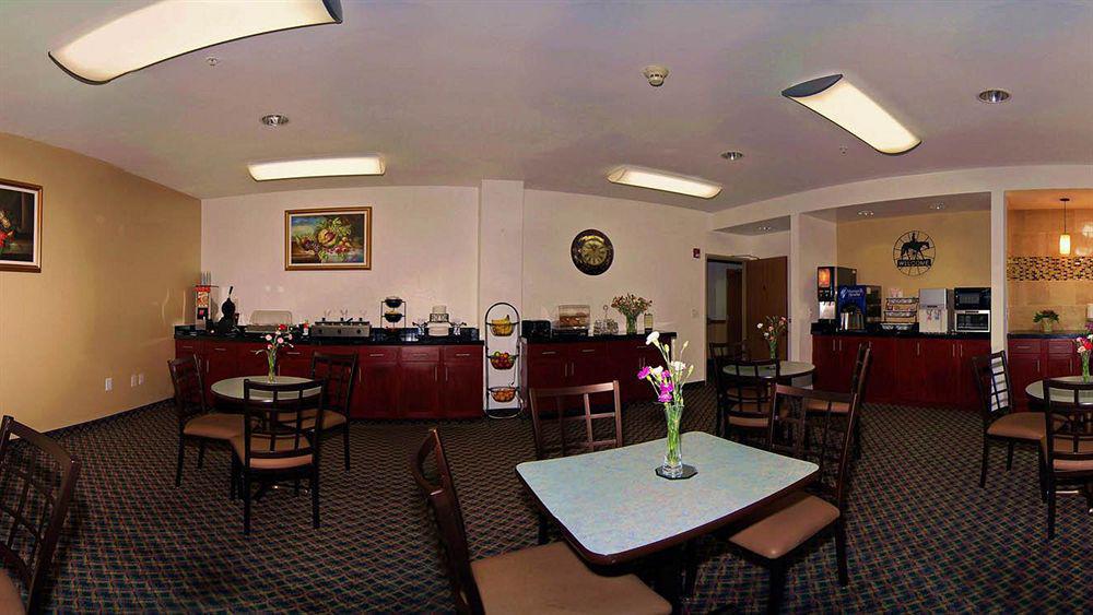 Best Western Roanoke Inn & Suites Exteriör bild